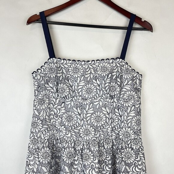 NWT $250 DRAPER JAMES Black & White Floral Lace midi a-line Dress size 10 - Picture 5 of 12